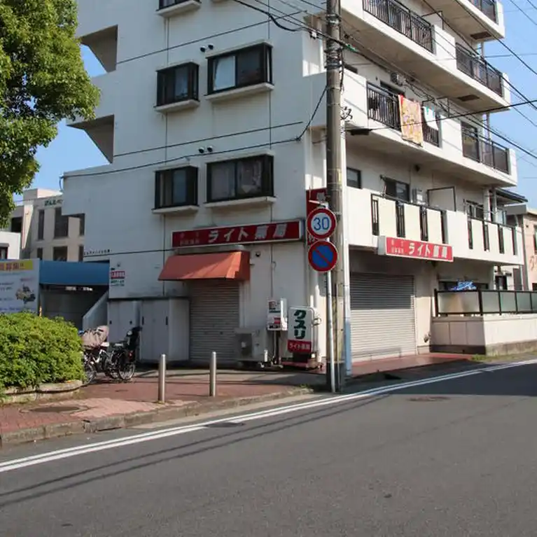 エムアイハイツ 外観